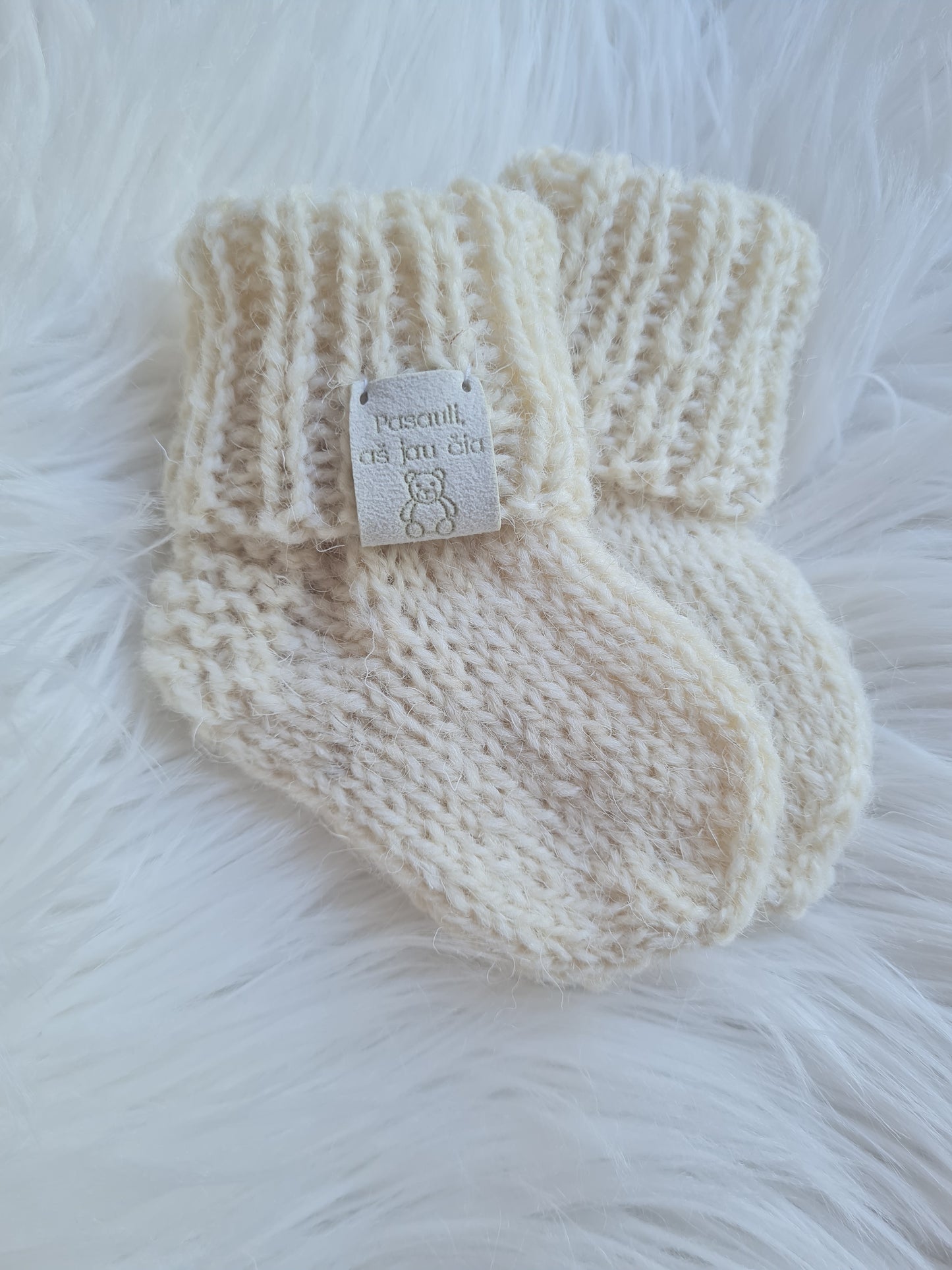Neutralios vilnonės kojinytės 10 cm