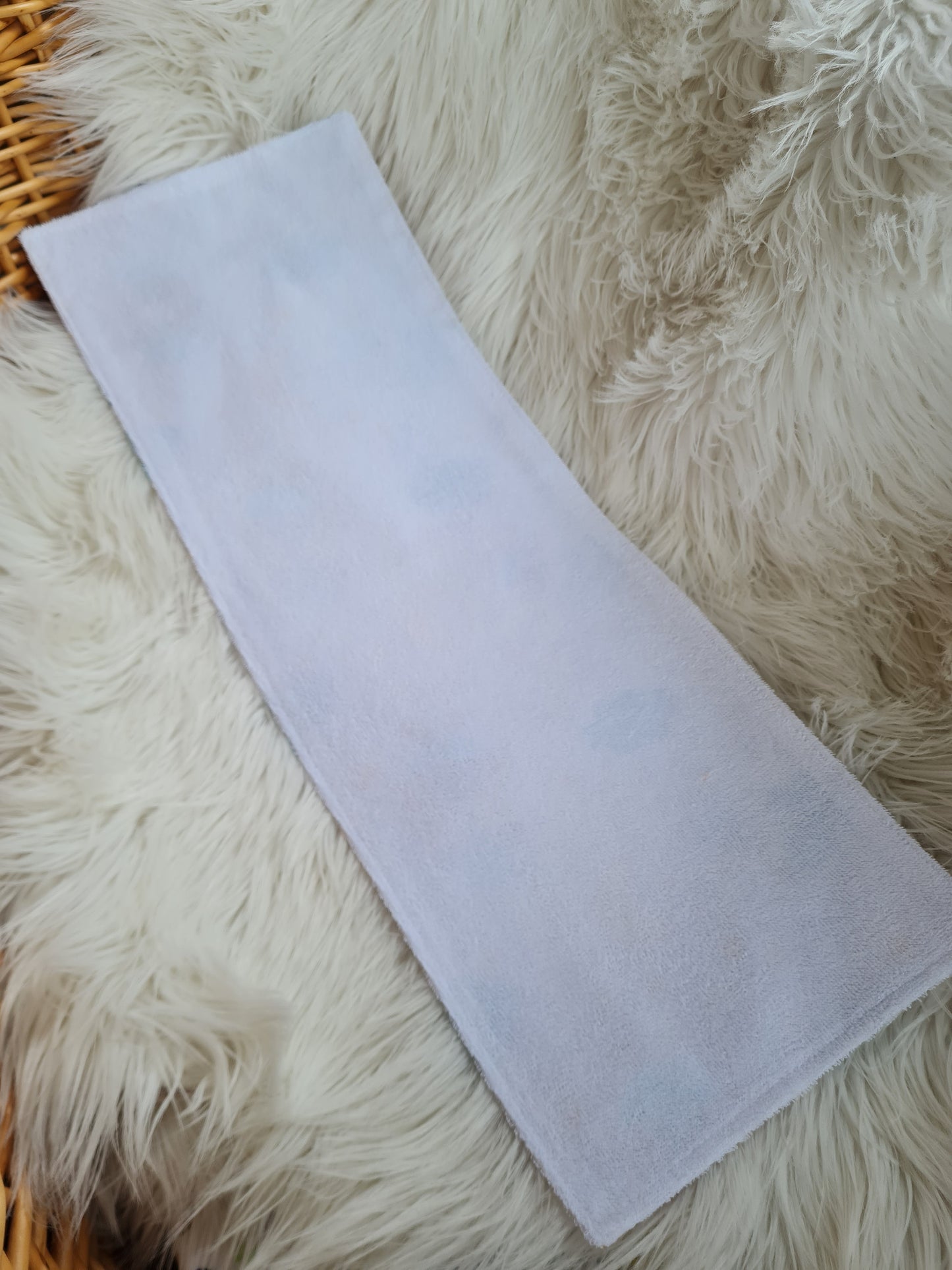 Neperšlampama apsaugėlė ant peties kūdikio atrauginimui – frotinis audinys ir medvilnė (20 × 50 cm)