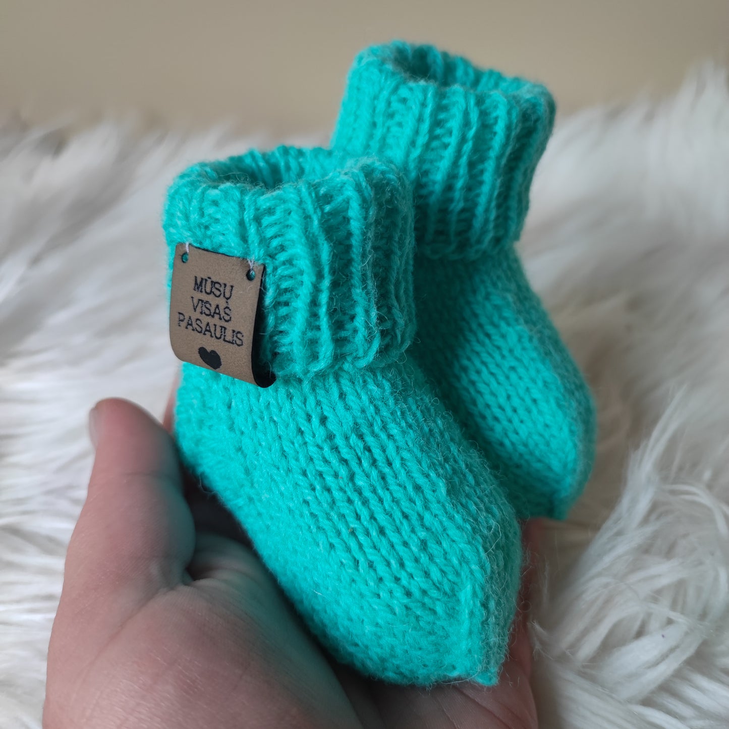 Mėtinės vilnonės kojinytės 10 cm
