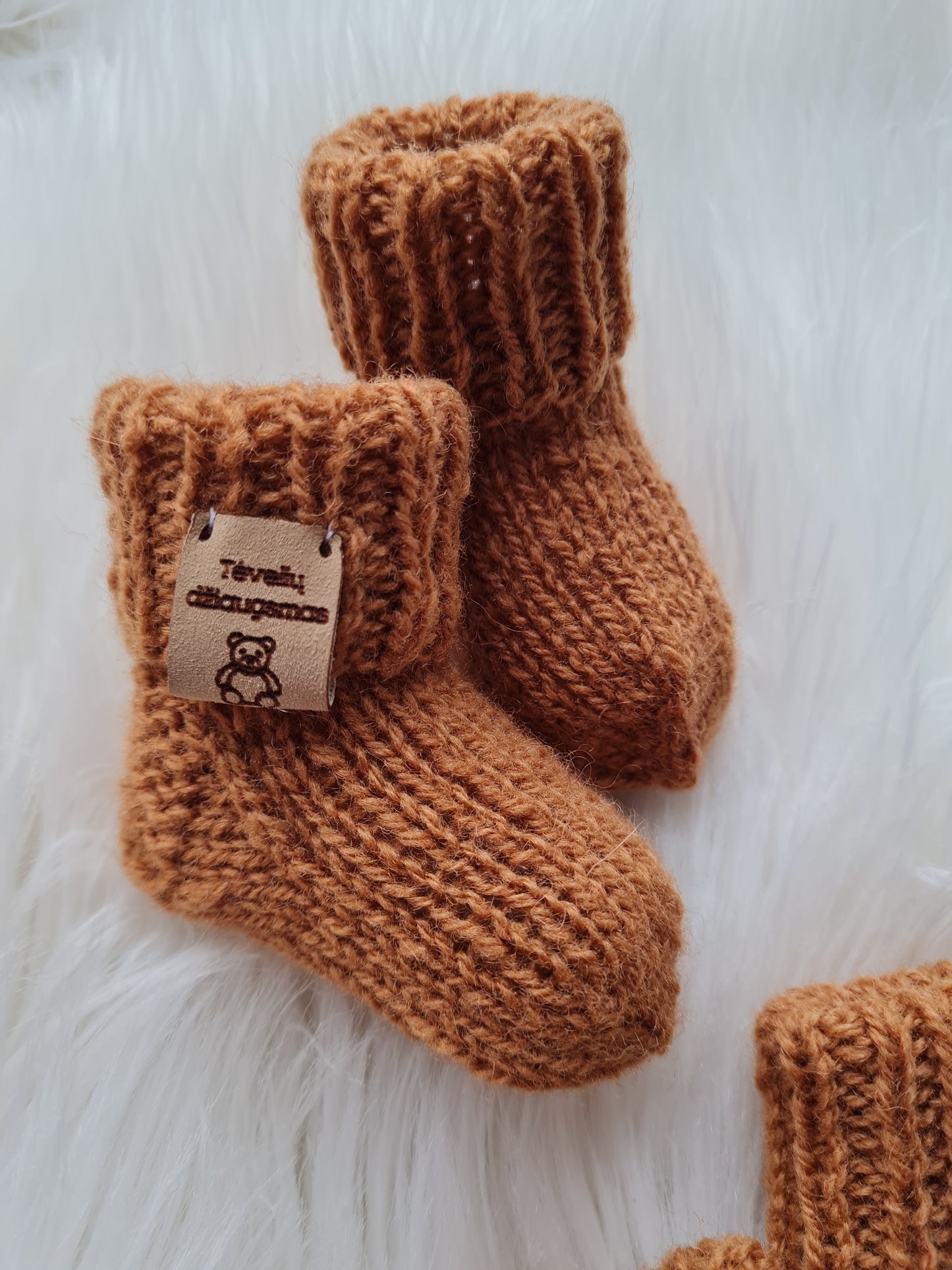 Avies vilnos kojinytės 9 cm