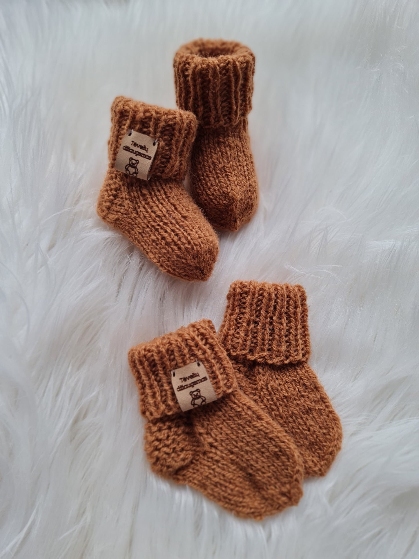 Avies vilnos kojinytės 9 cm