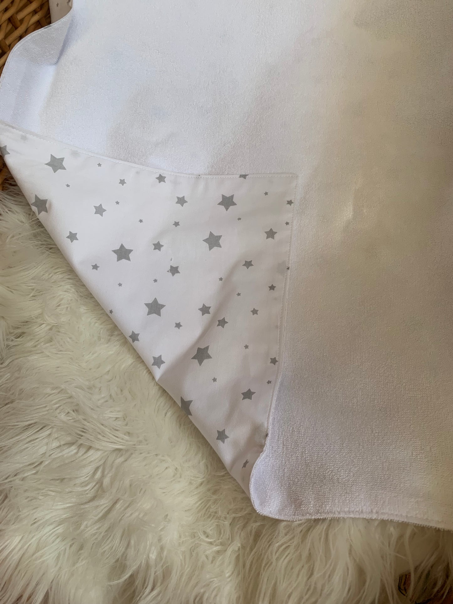 Neperšlampamas paklotukas 50/60 cm + neperšlampama apsauga peties atrūginimui 30/60 cm