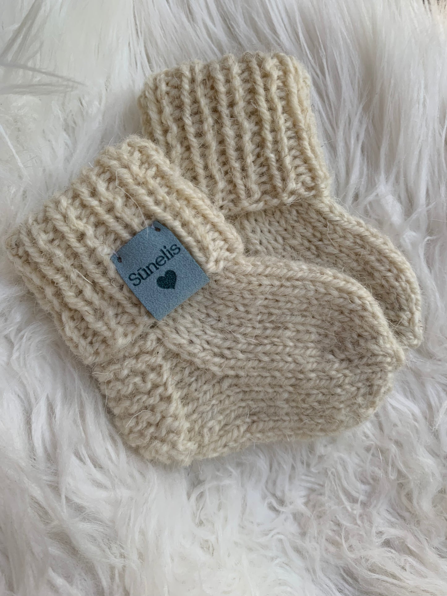 Storos naminės vilnos kojinytės 10 cm
