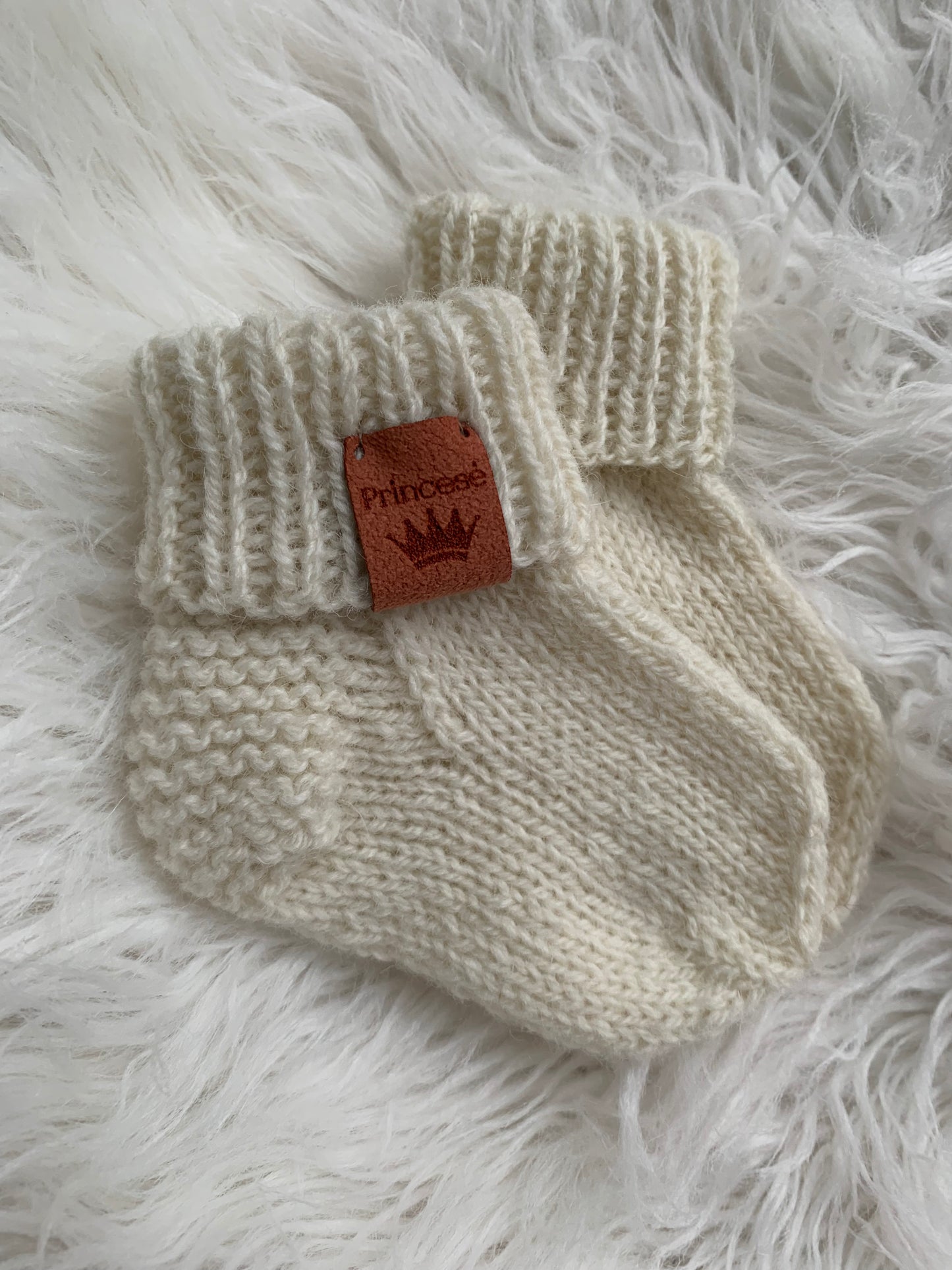 11 cm 3-6 mėn avies vilnos kojinytės