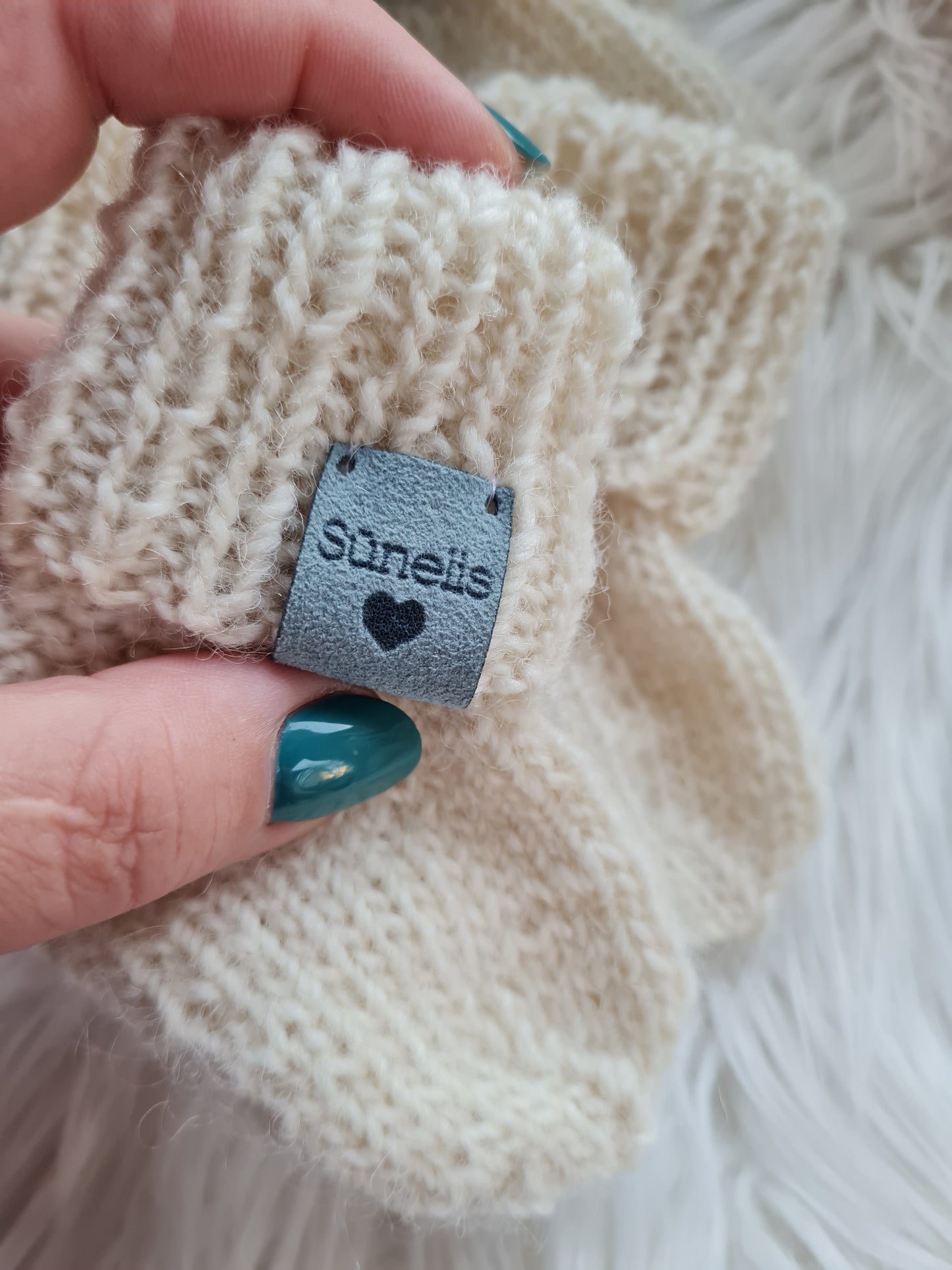 Avies vilnos kojinytės