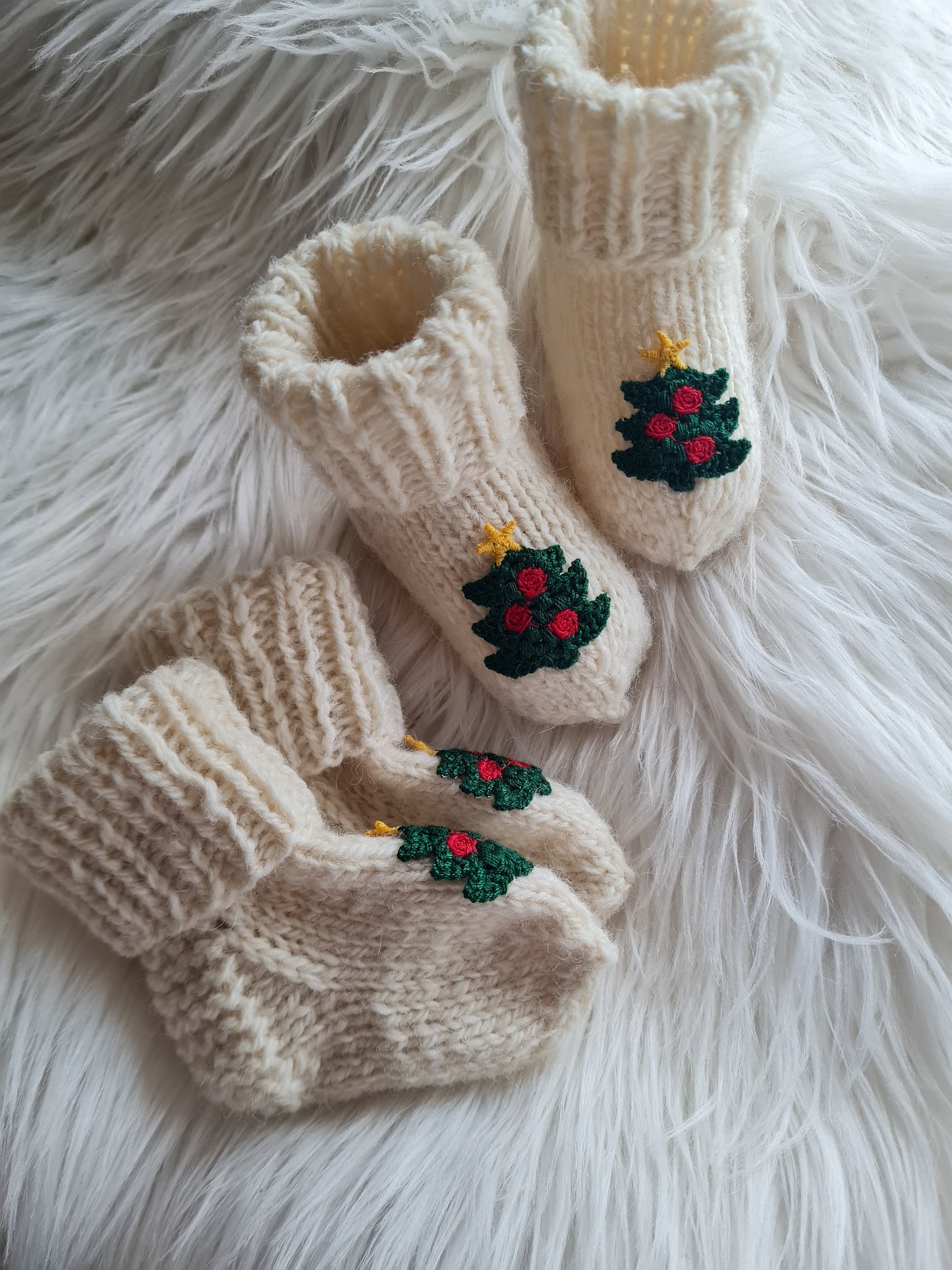 Natūralios vilnos kandžios kojinytės