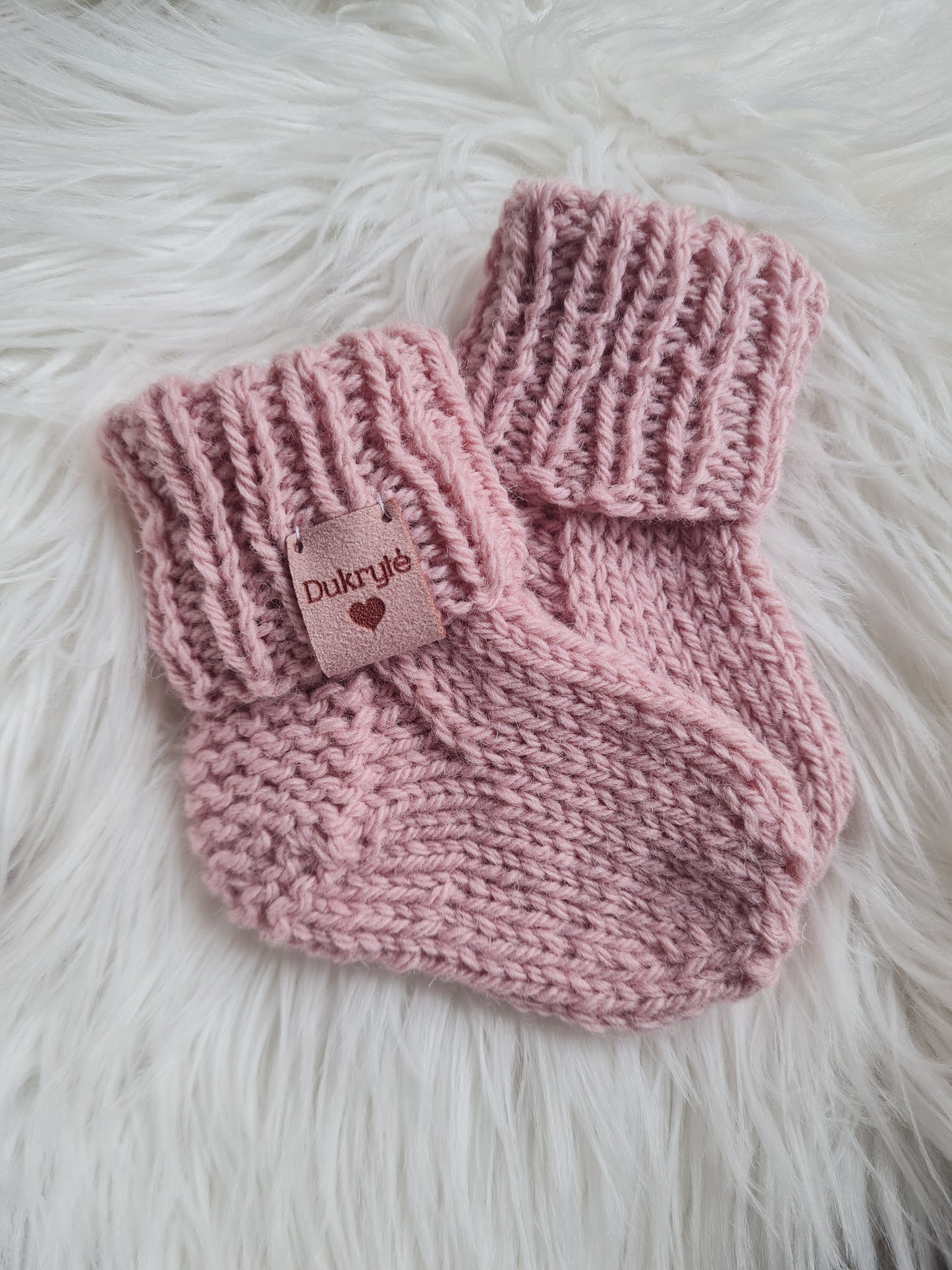 Storesnės vilnos 10 cm kojinytės