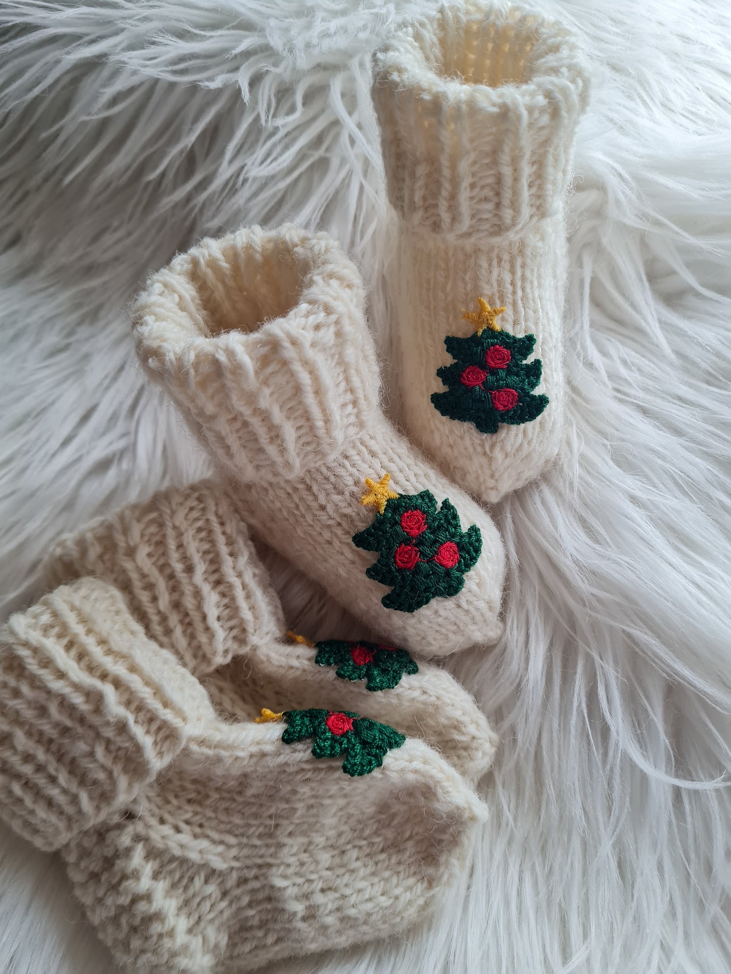 Natūralios vilnos kandžios kojinytės