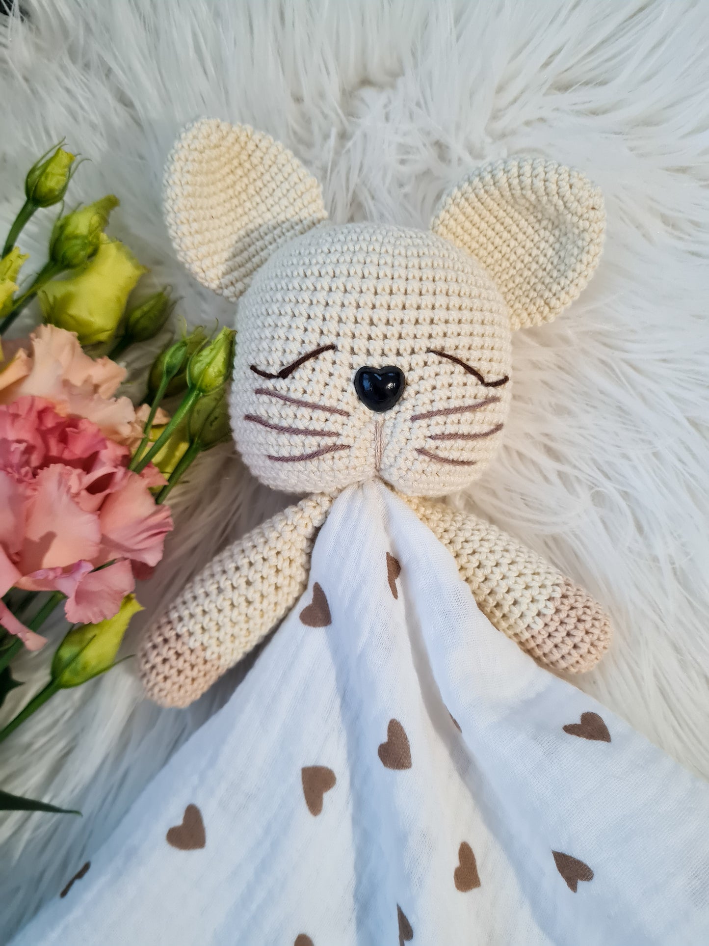 Neutralūs rankų darbo migdukai