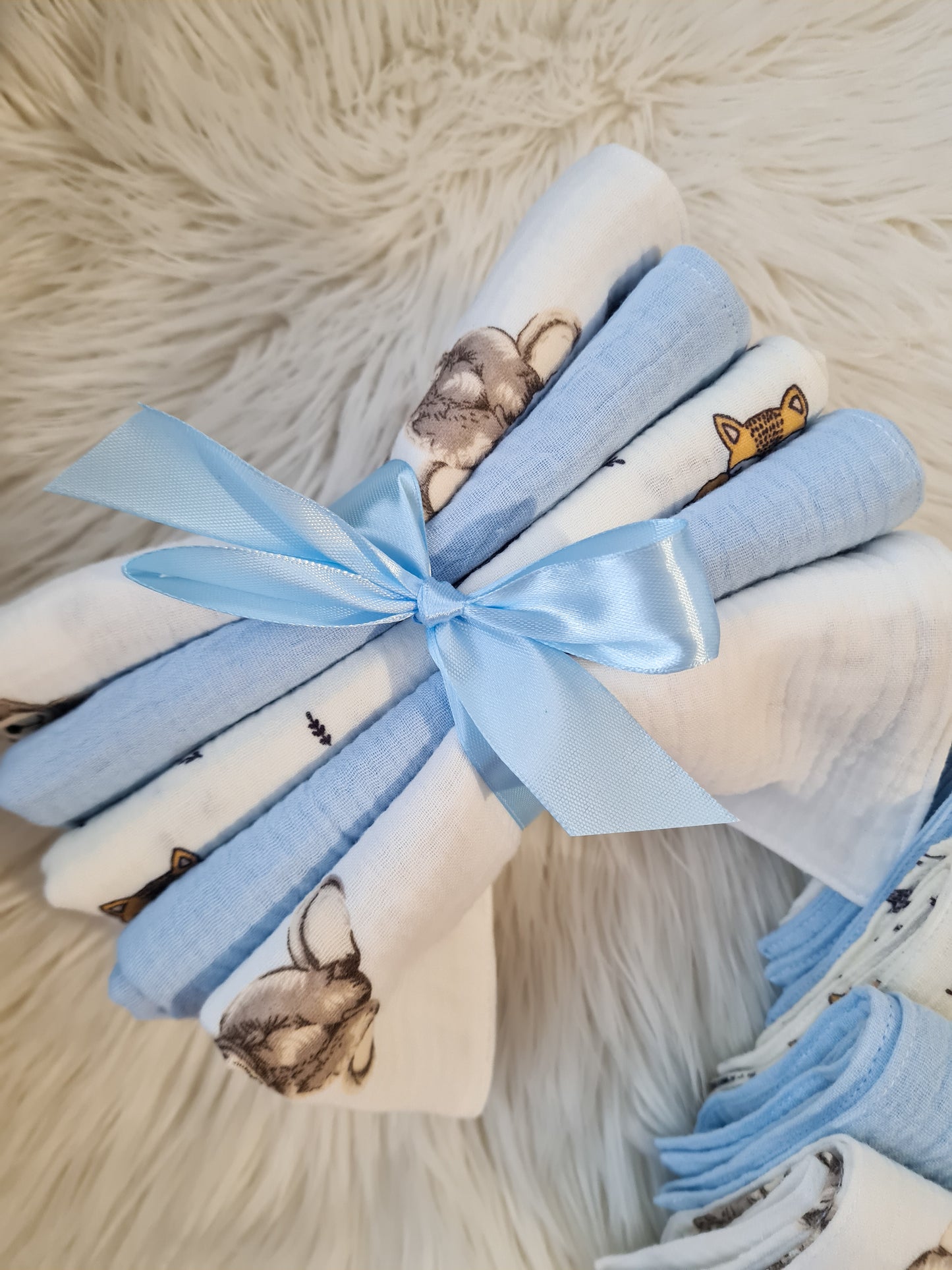 Muslino merliukų komplektas berniukui 40/40 cm 5 vnt