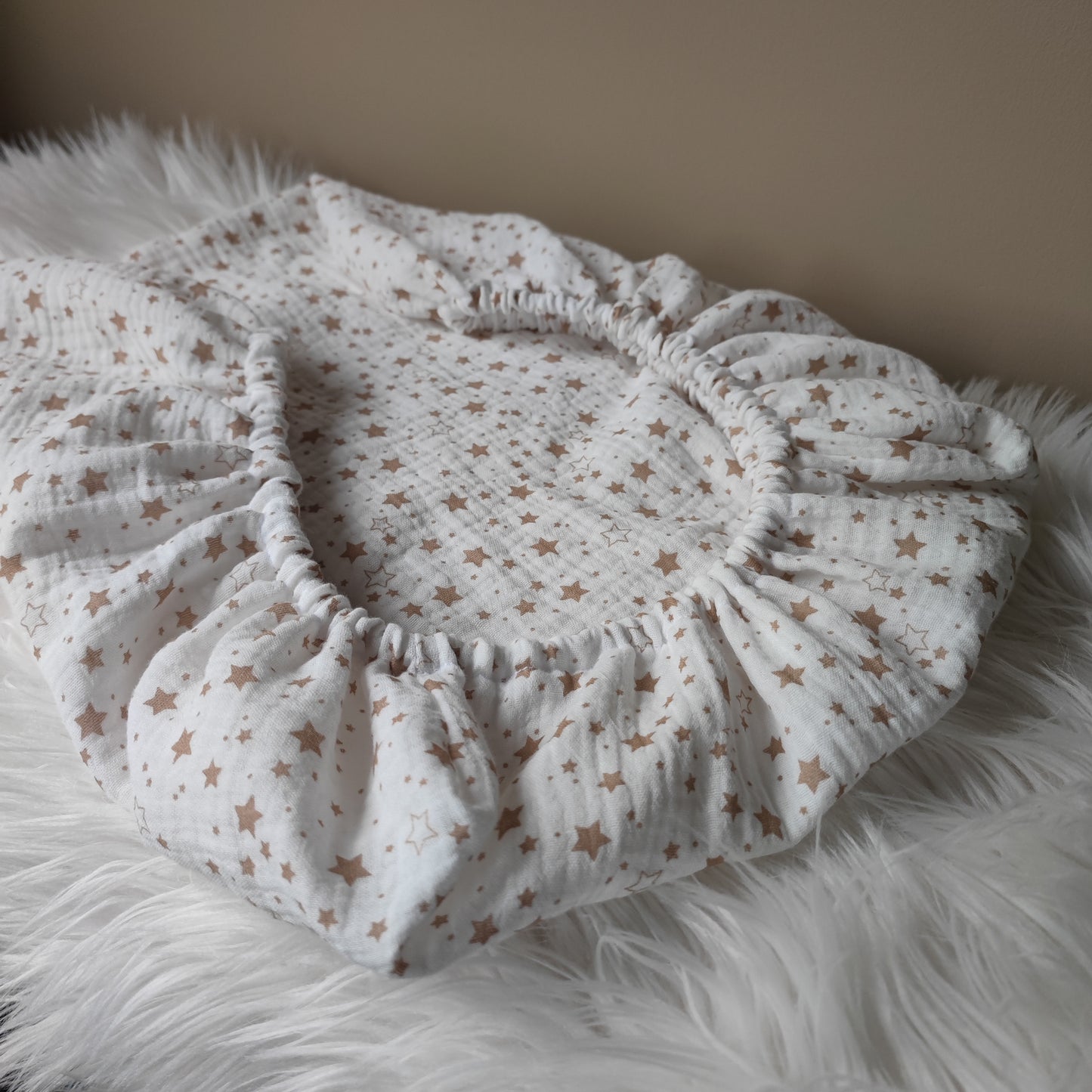 Paklodė su guma vežimėliui 40/80