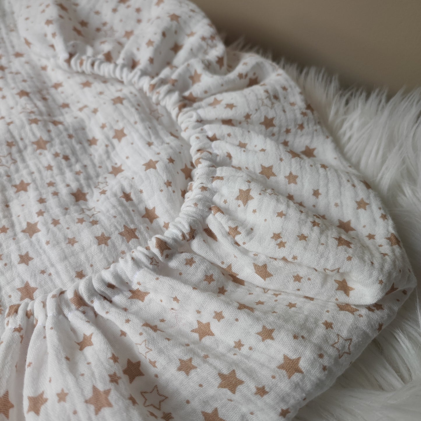 Paklodė su guma vežimėliui 40/80